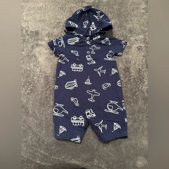 Assorted Baby Rompers with Fun Patterns - Picture 3 of 12
